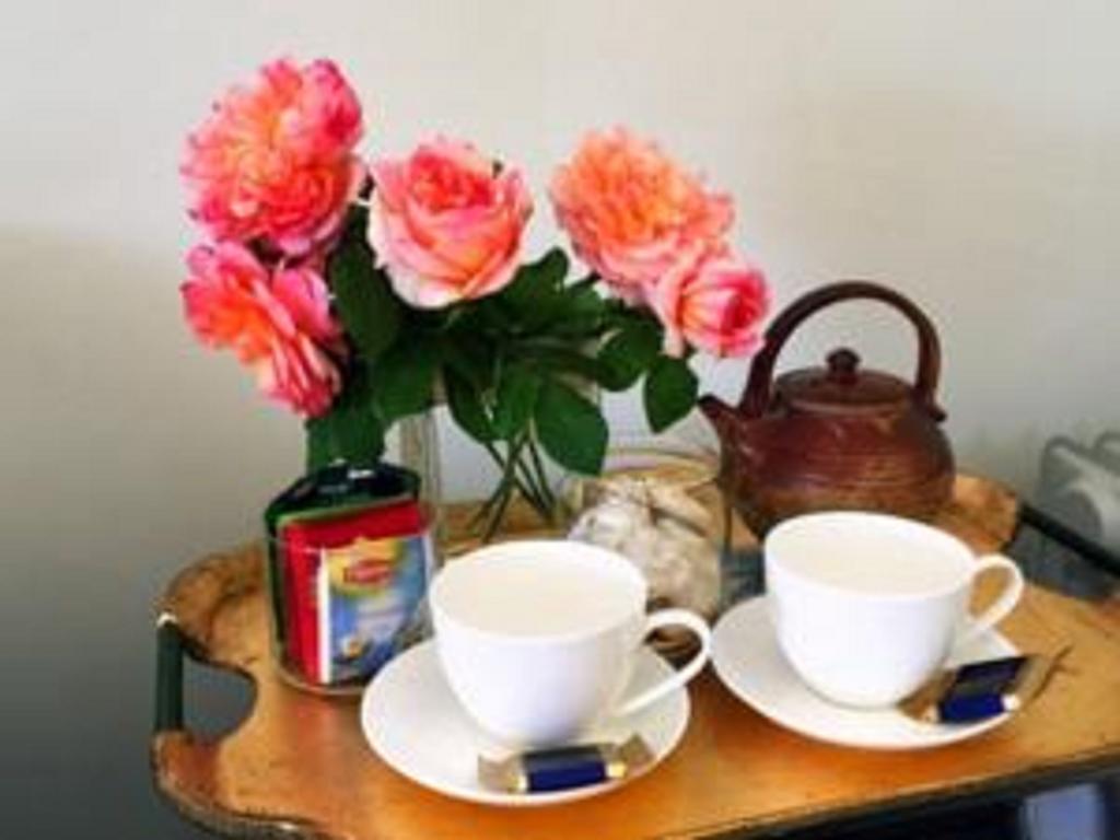 L'Abri Bed And Breakfast อาคาโรอา ภายนอก รูปภาพ
