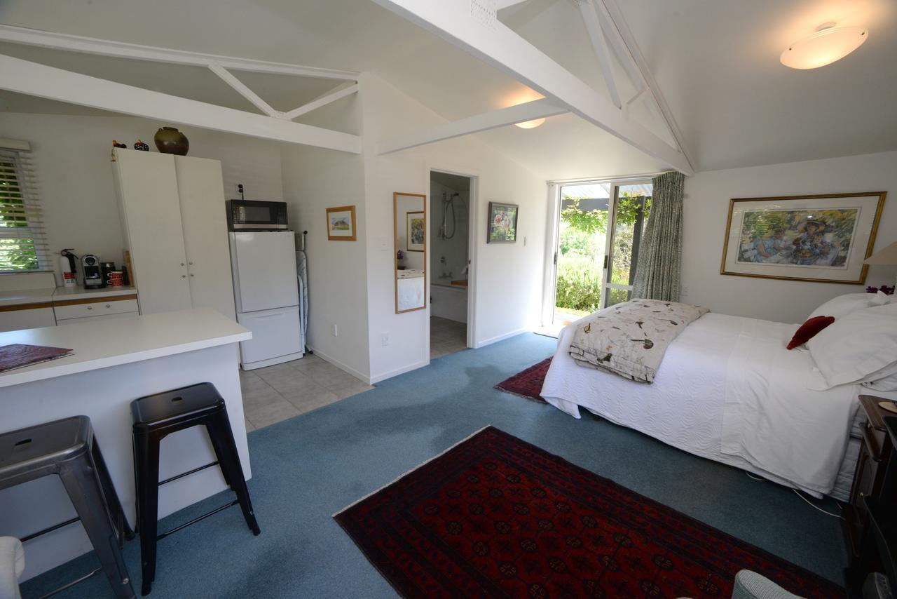 L'Abri Bed And Breakfast อาคาโรอา ภายนอก รูปภาพ
