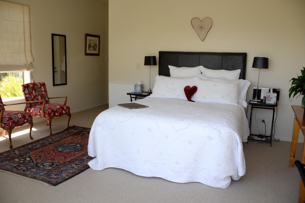 L'Abri Bed And Breakfast อาคาโรอา ภายนอก รูปภาพ