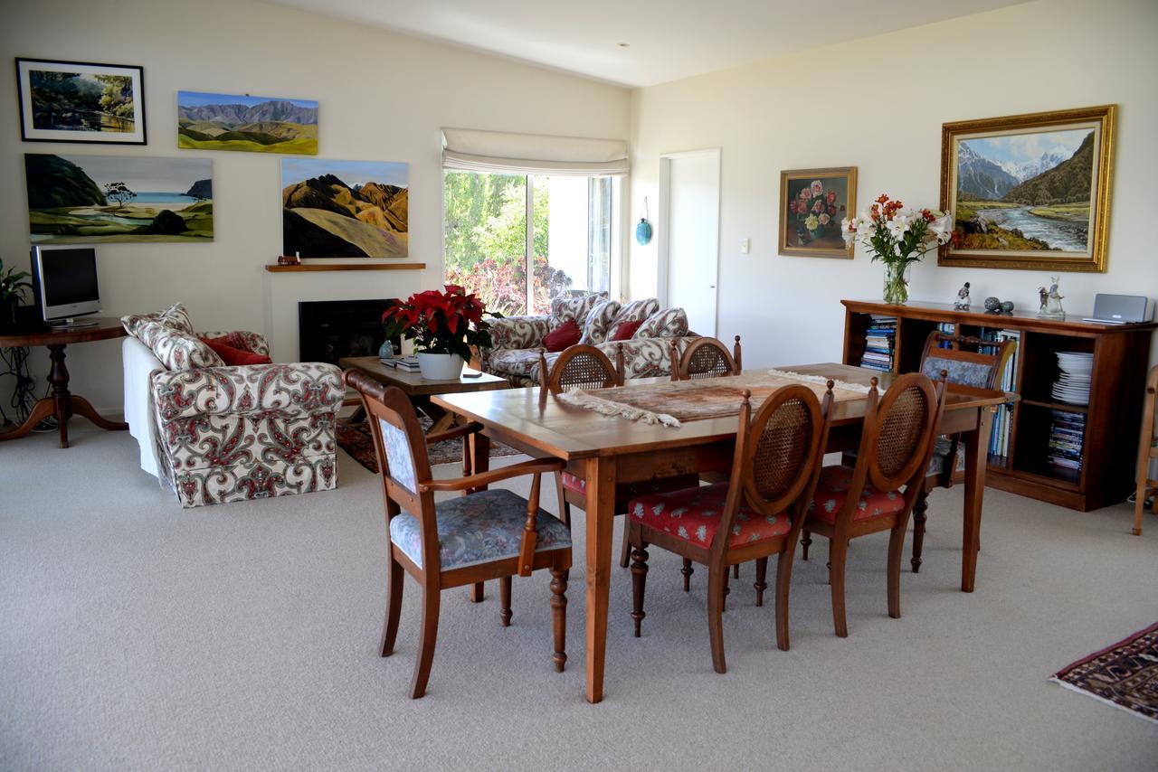 L'Abri Bed And Breakfast อาคาโรอา ภายนอก รูปภาพ